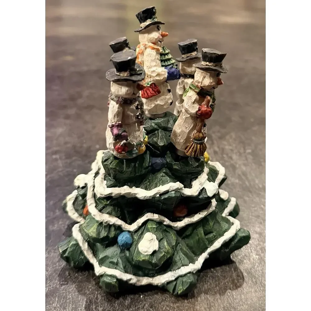 Christmas Tree Snowmen Family Carved Resin 5